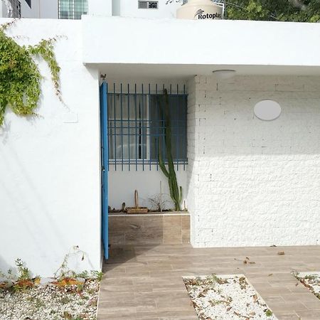 Casa Blanca Apartment Канкун Екстериор снимка
